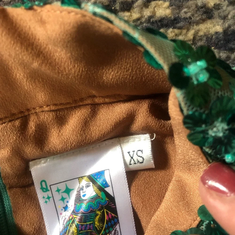 NWB Queen Of Sparkles Green/Teal Poof Sleeve Dress XS perfect for St Patrick’s! - Picture 9 of 16